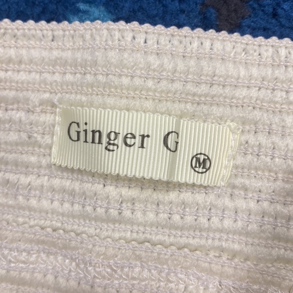 Mini skirt - Picture 3 of 3